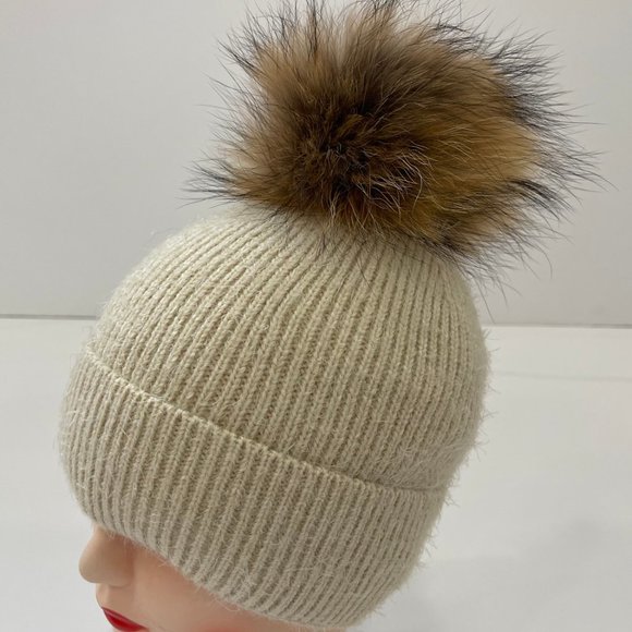 Knit Beanie Hat with Real Fox Fur Pom - Picture 1 of 2